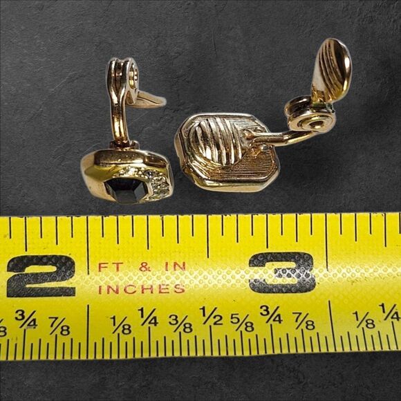 Vintage Monet Gold Tone Blue Rhinestone Clip On Earrings Art Deco Style Fancy - Picture 7 of 7